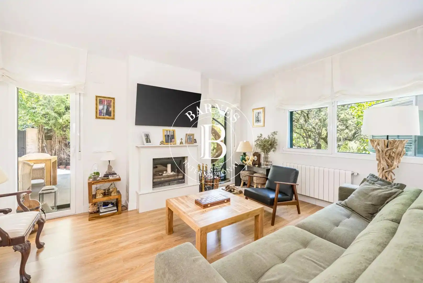 Sala d'estar de Casa o xalet de lloguer en Redueña amb Aire condicionat, Calefacció i Terrassa