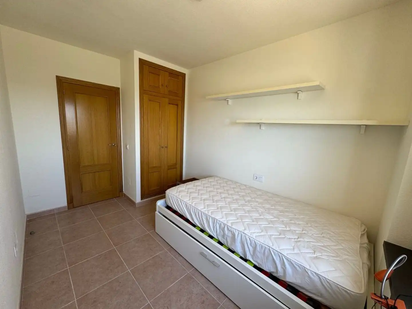 Habitación de Piso en venta en Guardamar del Segura con Aire acondicionado, Jardín privado y Terraza