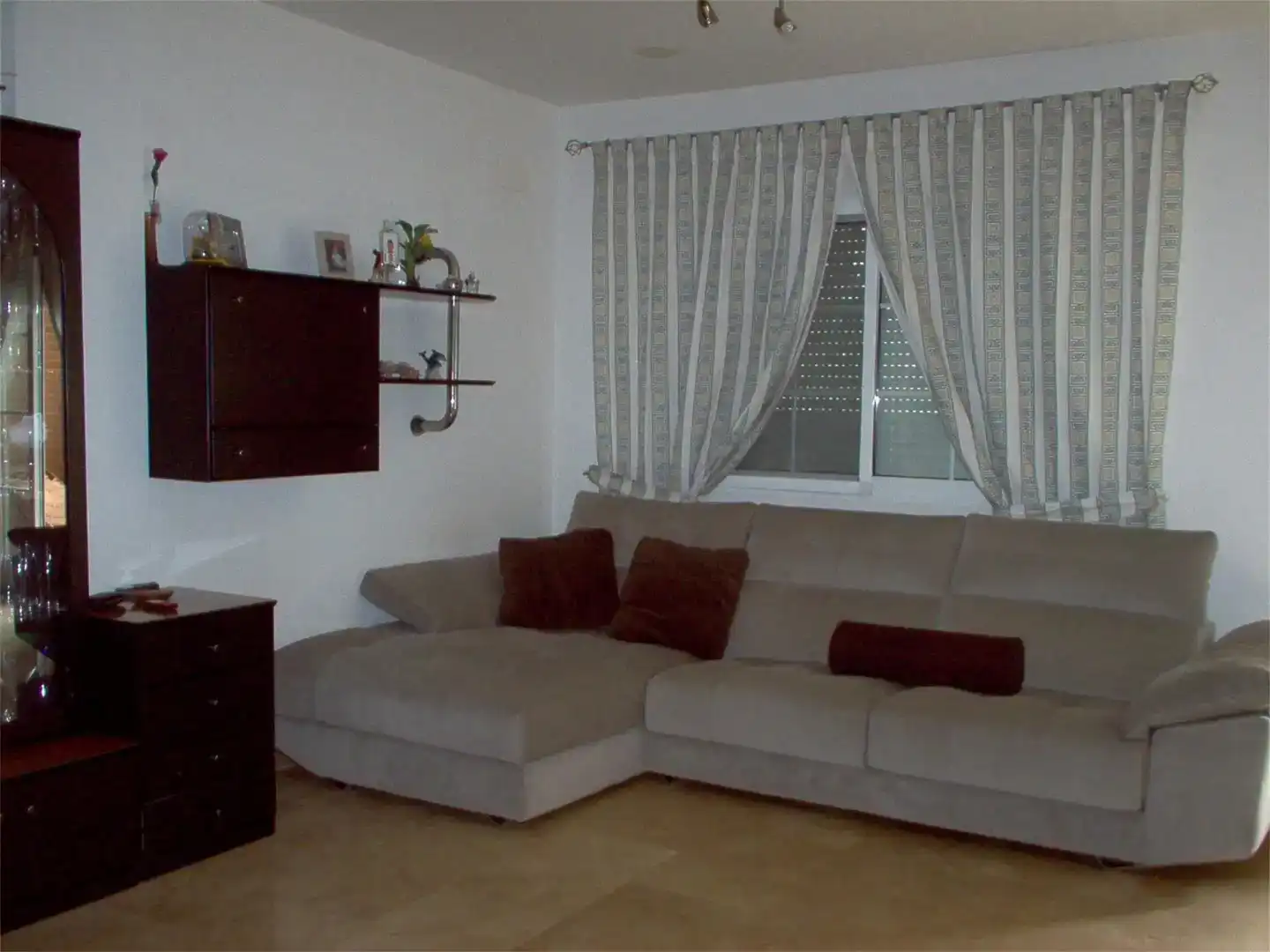 Sala d'estar de Casa adosada en venda en Nules amb Aire condicionat i Balcó