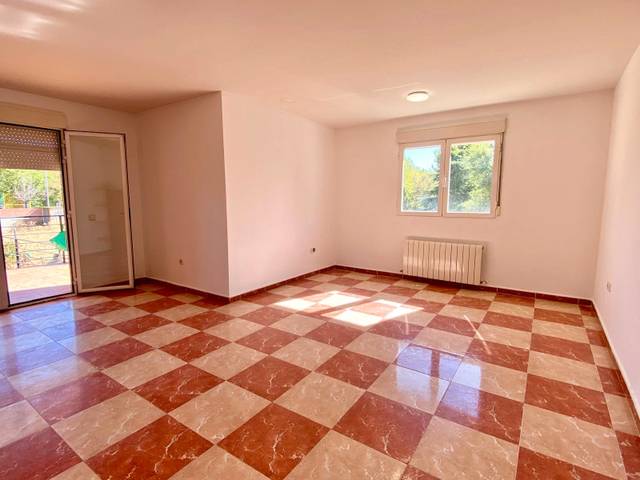 Casa adosada en Alquiler en Calle Luis de Góngora en Villanueva de la Torre