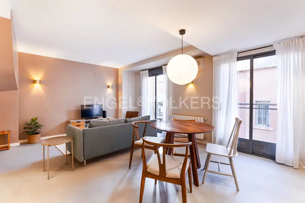 Wohnung zur Miete in En Corts - Doctor Waksman