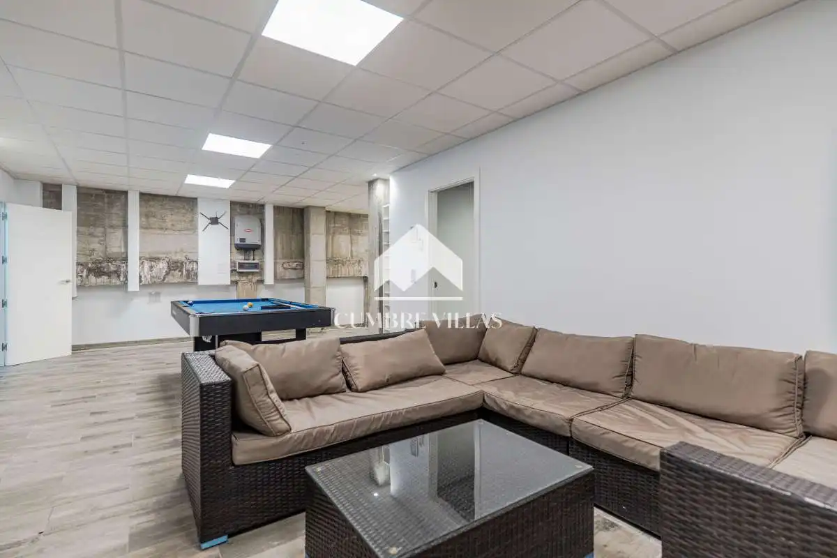 Houses for sale in Salobreña  with Private garden, Terrace and Storage room