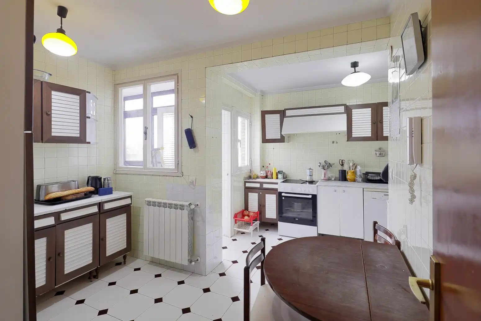 Cuina de Àtic en venda en Gijón  amb Calefacció, Parquet i Terrassa