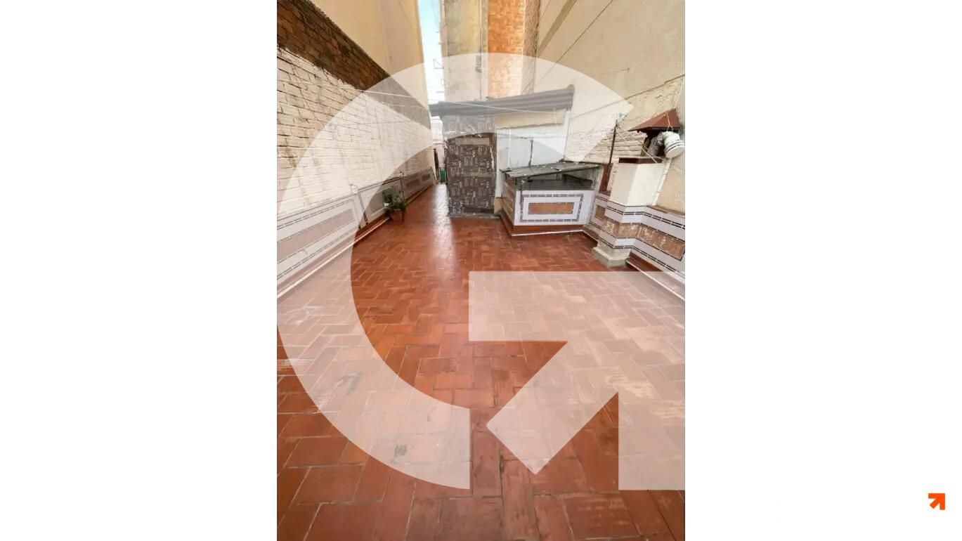 Casa o xalet en venda en L'Hospitalet de Llobregat amb Aire condicionat, Terrassa i Forn