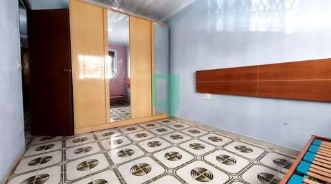 Foto 4 de Piso en venta en Carrer de Natzaret, Llefià, Barcelona
