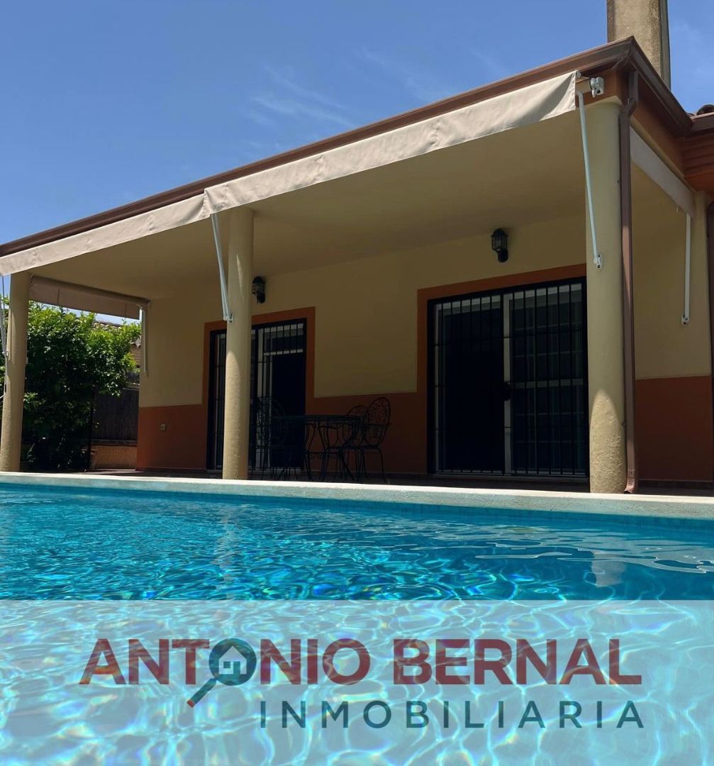 Casa o xalet en venda a Puertas del sur - Guadabajaque