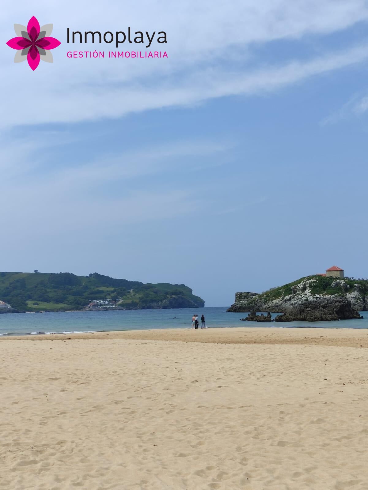 Vista exterior de Planta baja en venta en Noja con Calefacción, Terraza y Trastero