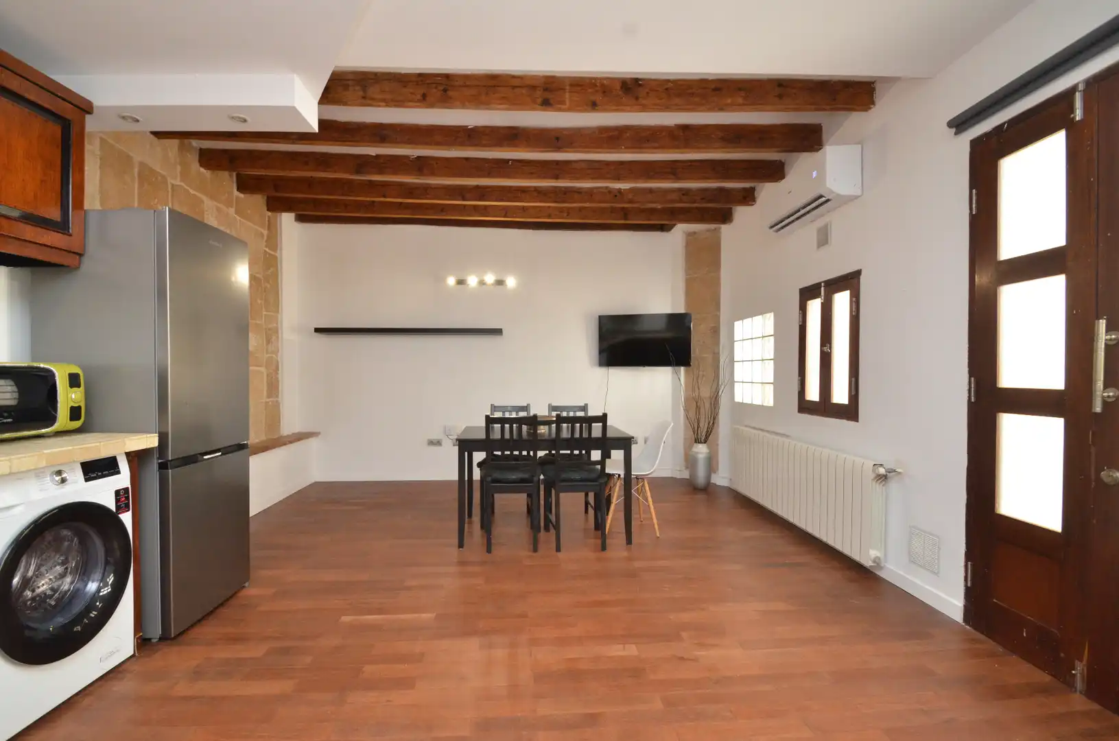 Living room of Flat for rent in  Palma de Mallorca  with Air Conditioner, Heating and Furnished