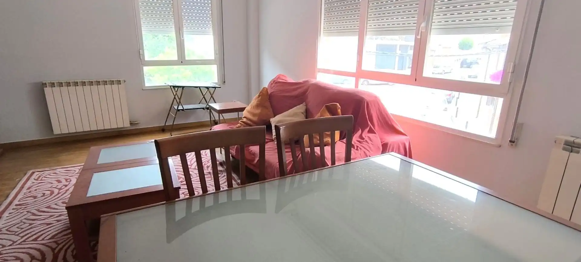 Wohnzimmer von Wohnungen zum Verkauf in Alberite mit Heizung, Terrasse und Abstellraum