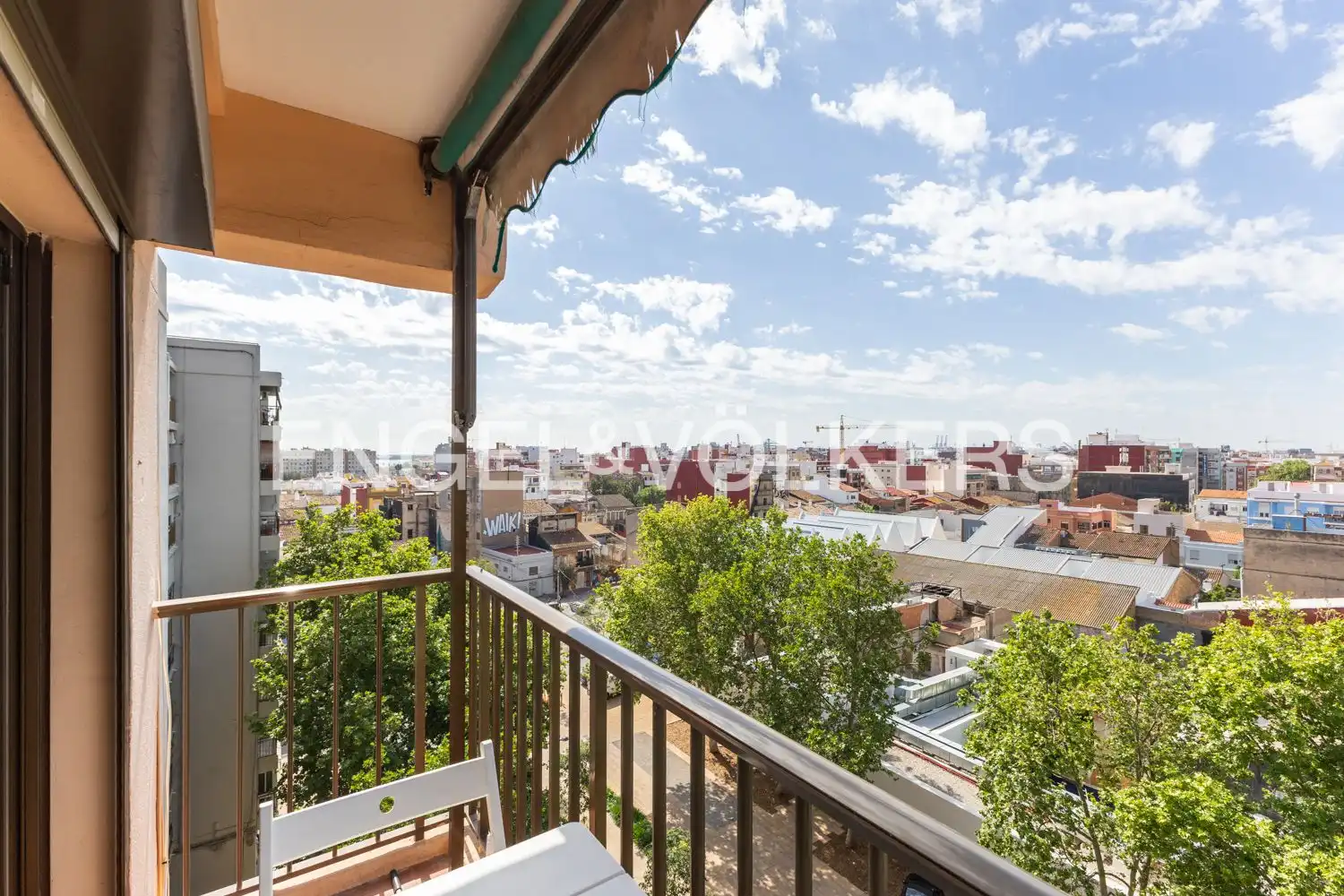 Terraza de Piso en venta en  Valencia Capital con Aire acondicionado, Calefacción y Balcón