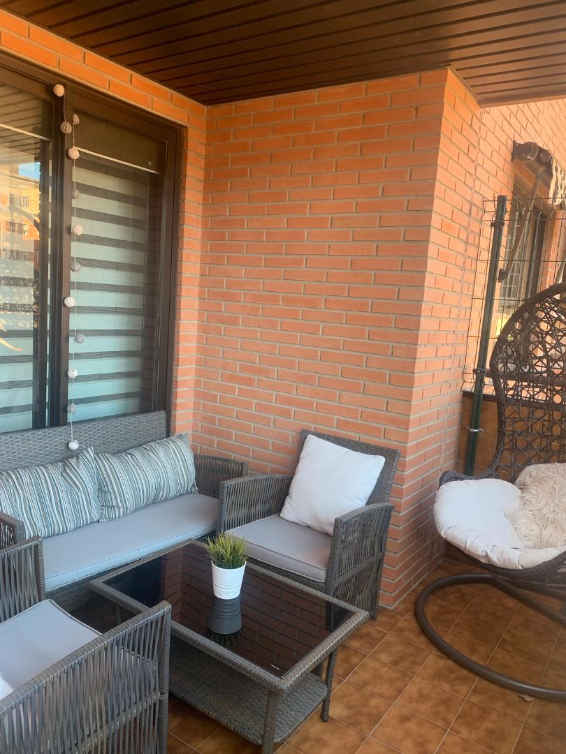 Terrace of Flat for rent in  Zaragoza Capital  with Heating, Furnished and Oven