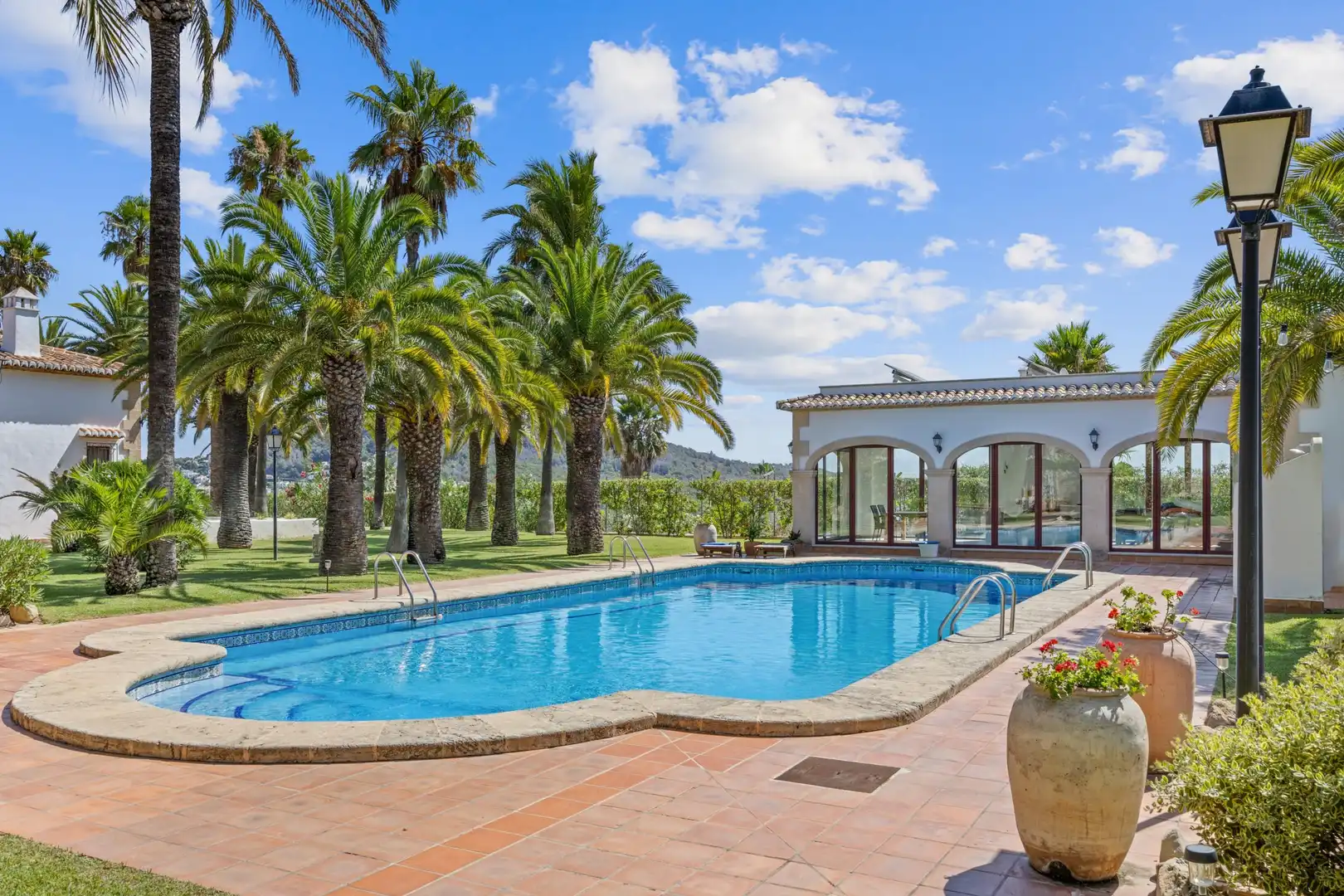 Swimming pool of Houses for sale in Jávea / Xàbia  with Air Conditioner, Terrace and Storage room