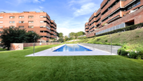 Piscina de Àtic en venda en Cornellà de Llobregat amb Aire condicionat, Calefacció i Terrassa