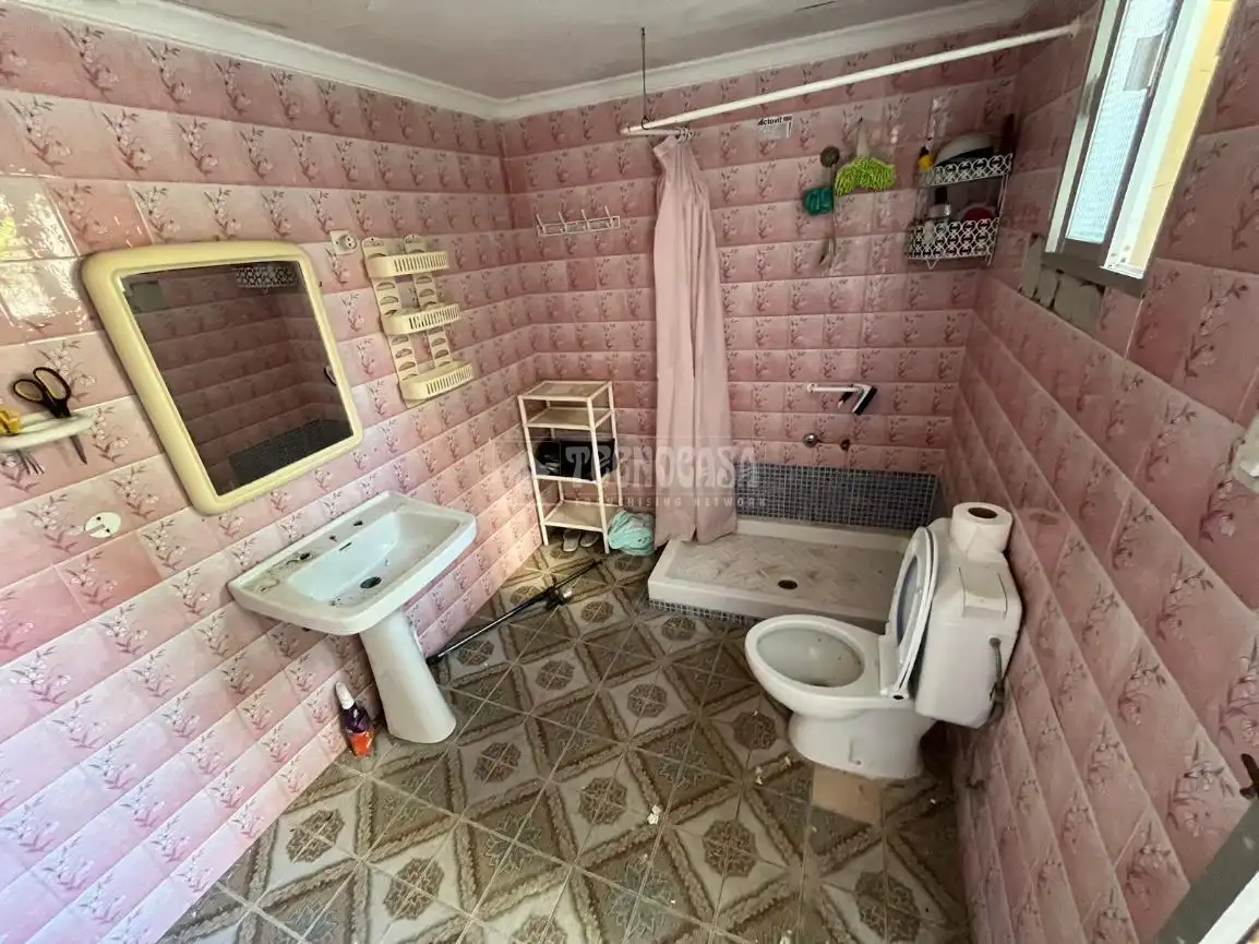 Baño de Casa adosada en venta en Dos Hermanas