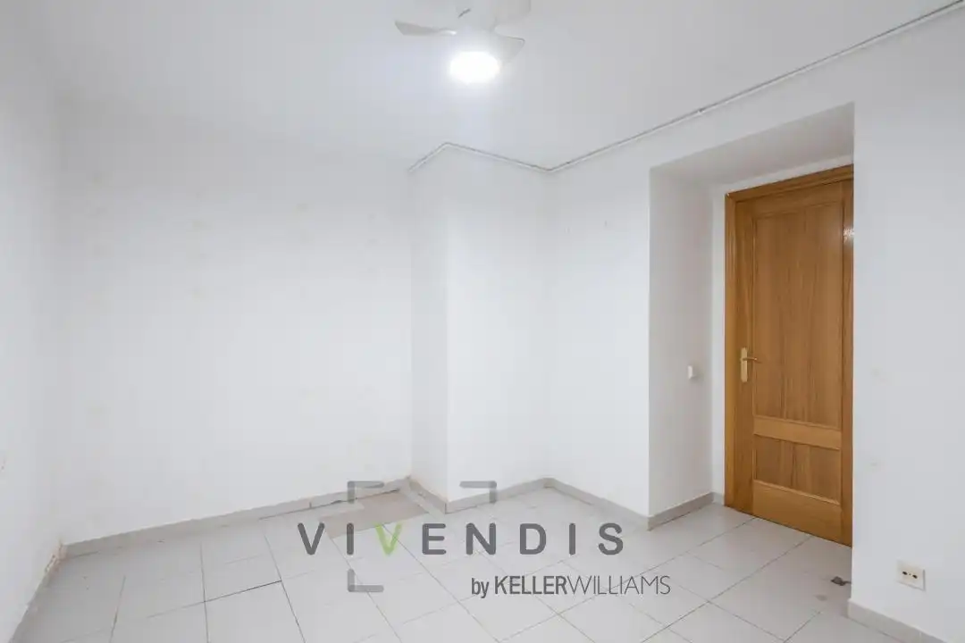 Habitación de Piso en venta en Sant Andreu de la Barca, Barcelona
