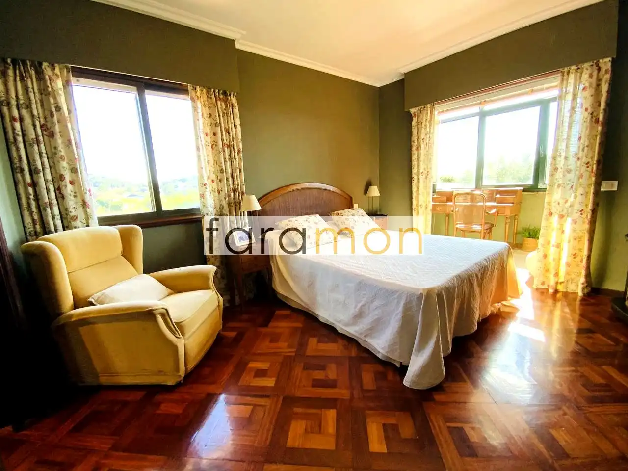 Bedroom of Houses for sale in Vigo   with Private garden, Parquet flooring and Terrace