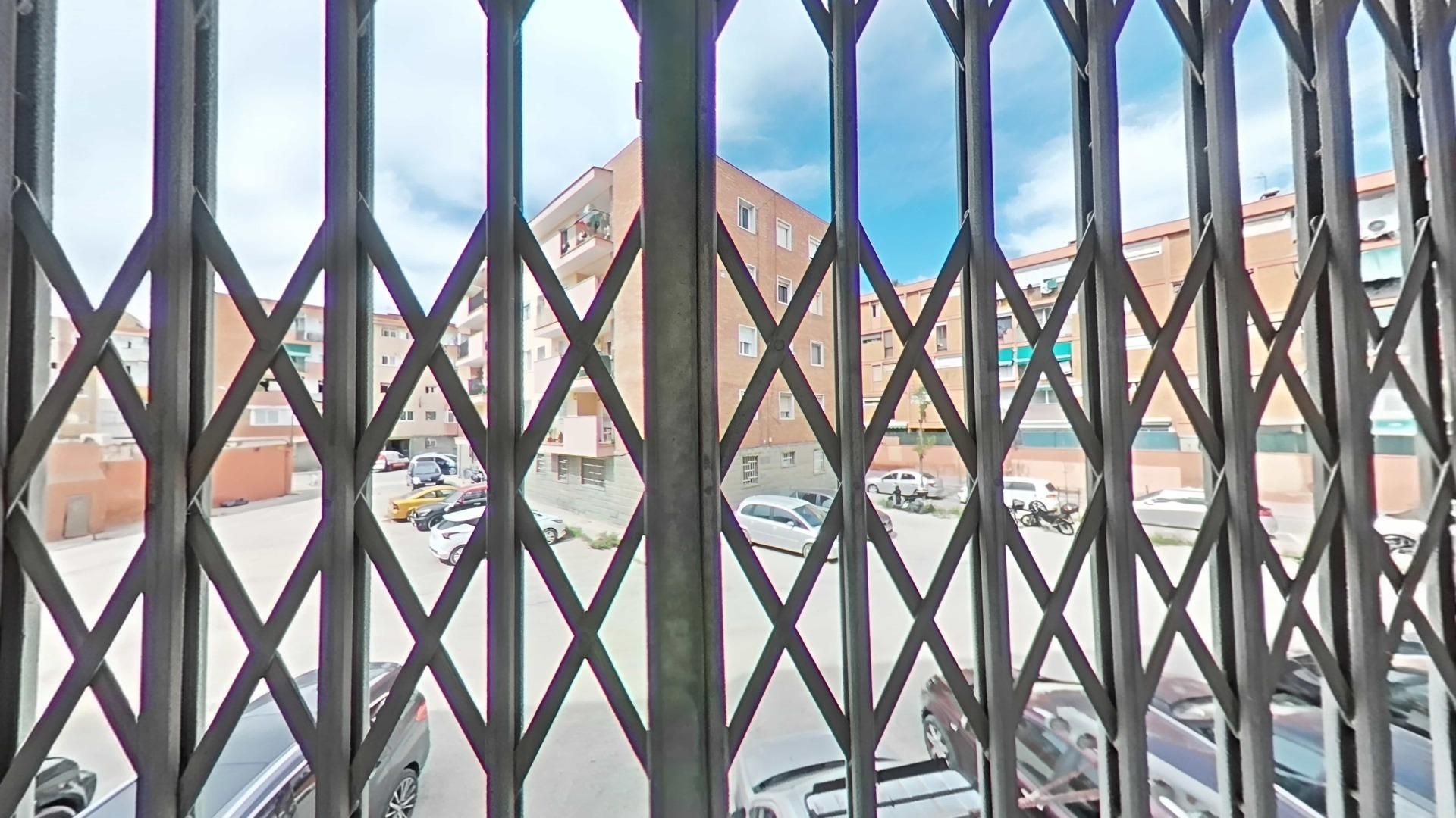 Exterior view of Flat for sale in  Barcelona Capital  with Heating and Balcony