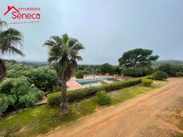 Casa con piscina in vendita a HORNACHUELOS SAN CALIXTO KM 6