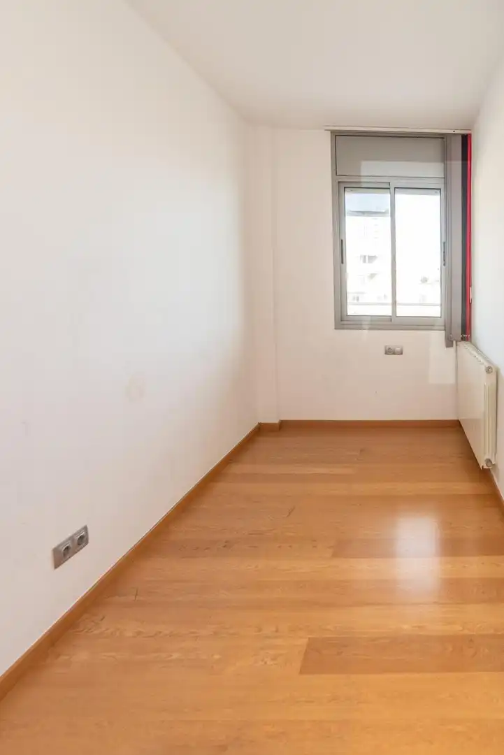 Schlafzimmer von Wohnung zum Verkauf in Badalona mit Heizung, Parkett und Terrasse