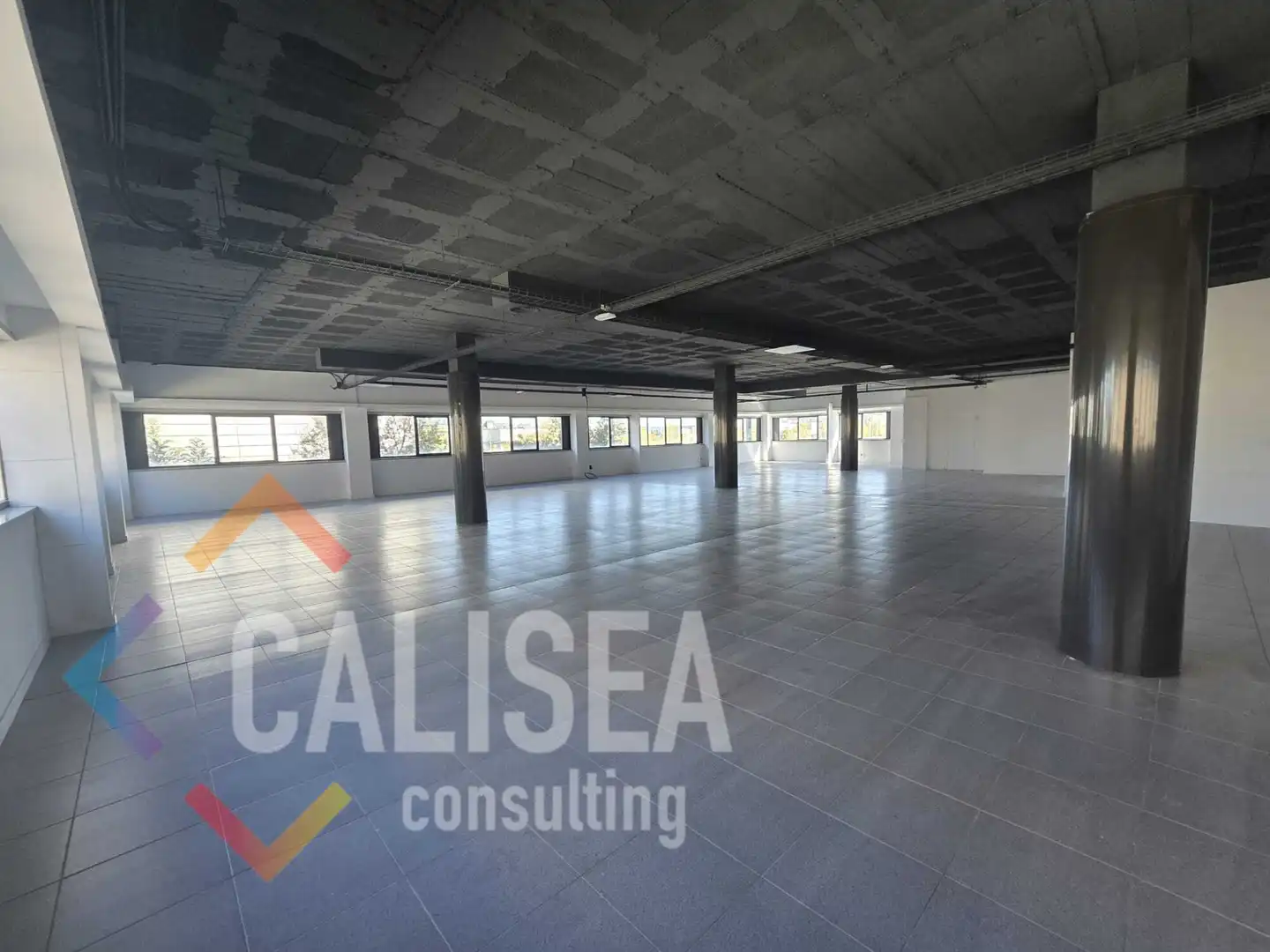 Office space with lift to rent in Avinguda Baix Llobregat 9, imagen 2