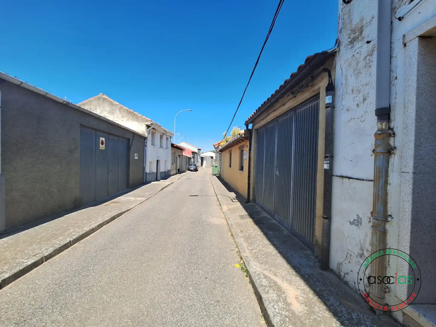 Vista exterior de Casa adosada en venta en Sahagún