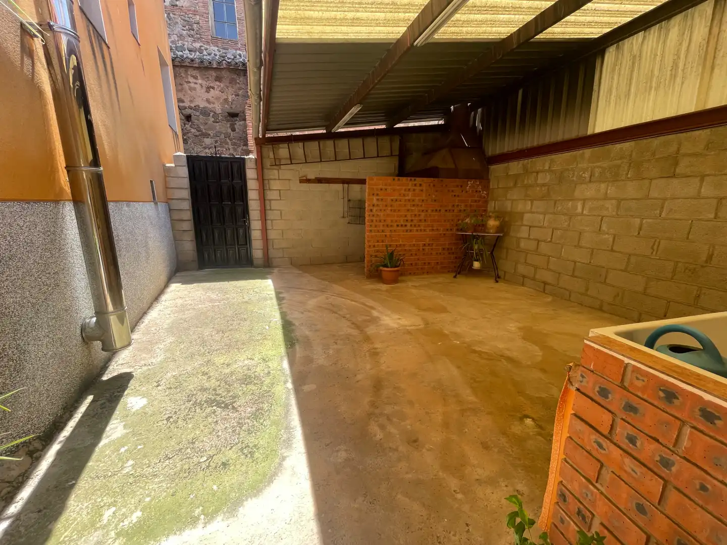 Casa adosada en venda en Bergasa amb Aire condicionat, Calefacció i Jardí privat