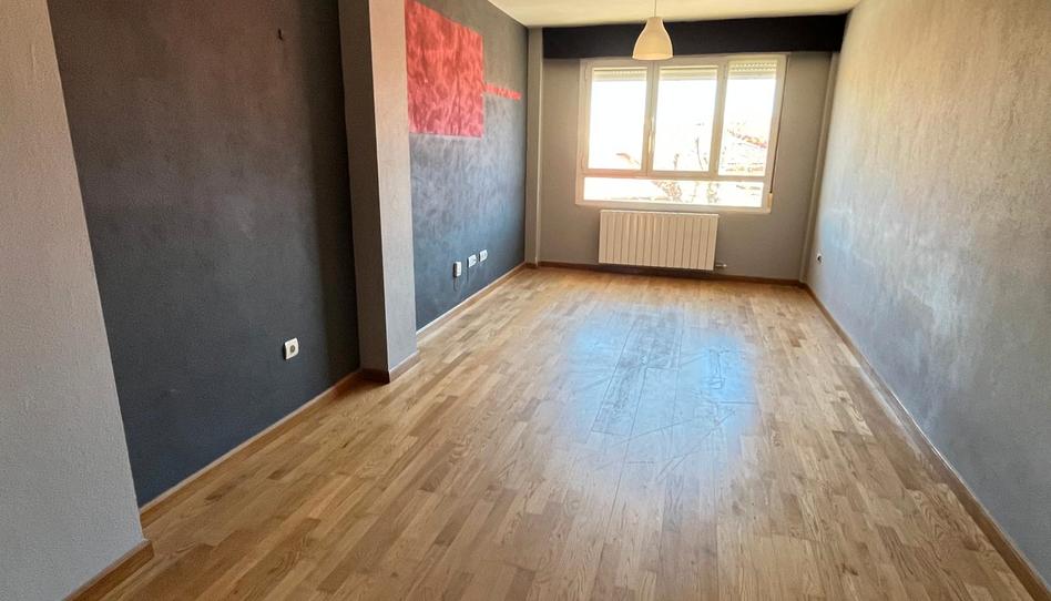 Photo 1 of Duplex for sale in Calle Teniente Velasco, 15, Renedo de Esgueva, Valladolid