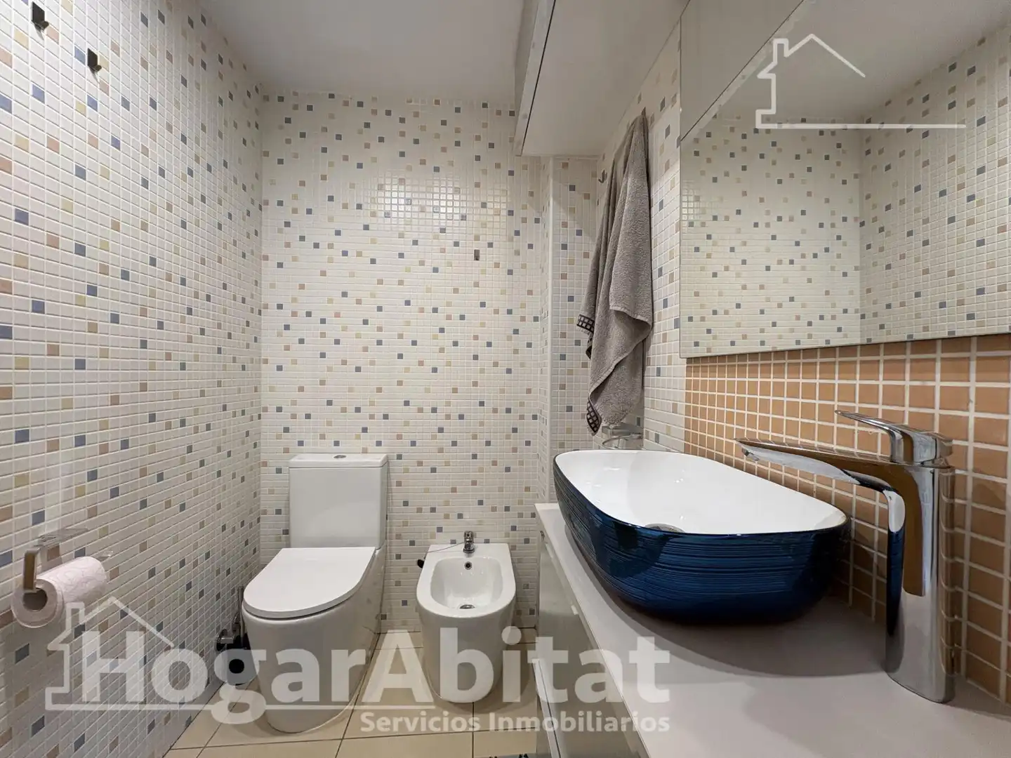 Baño de Casa o chalet en venta en Almiserà con Aire acondicionado, Calefacción y Terraza
