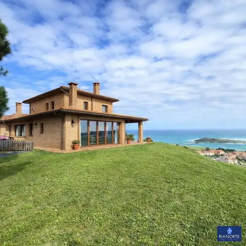 Vista exterior de Casa o chalet en venta en Gozón con Calefacción, Jardín privado y Terraza