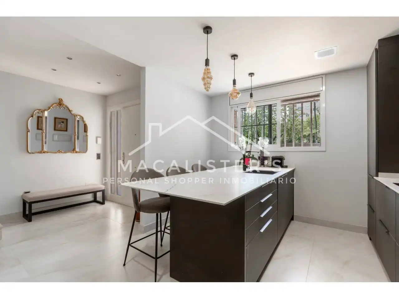 Cocina de Casa adosada en venta en Vilassar de Mar con Aire acondicionado, Calefacción y Jardín privado