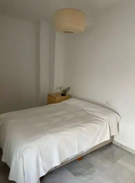 Bedroom of Flat for rent in Málaga  with Air Conditioner, Furnished and Oven