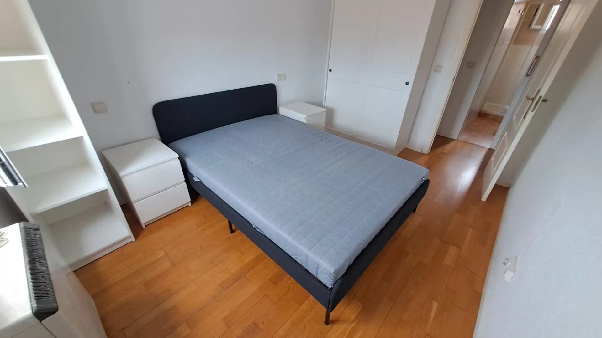 Habitación de Piso en venta en Madrid con Aire acondicionado y Calefacción