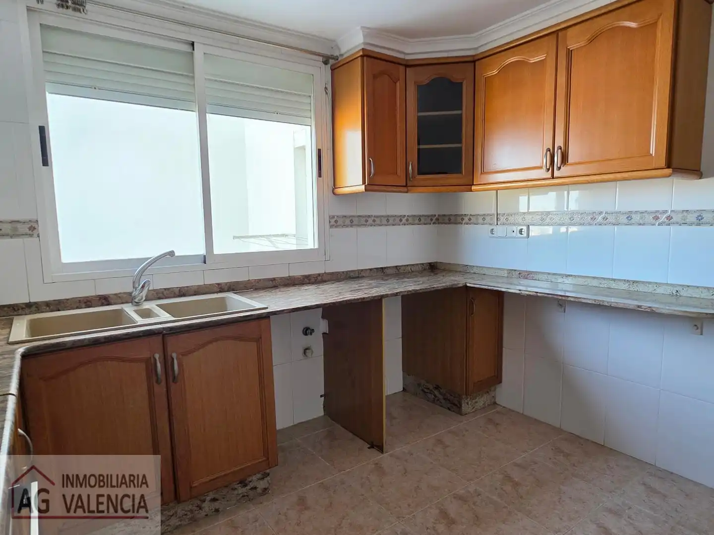Kitchen of Flat for sale in Emperador, Valencia