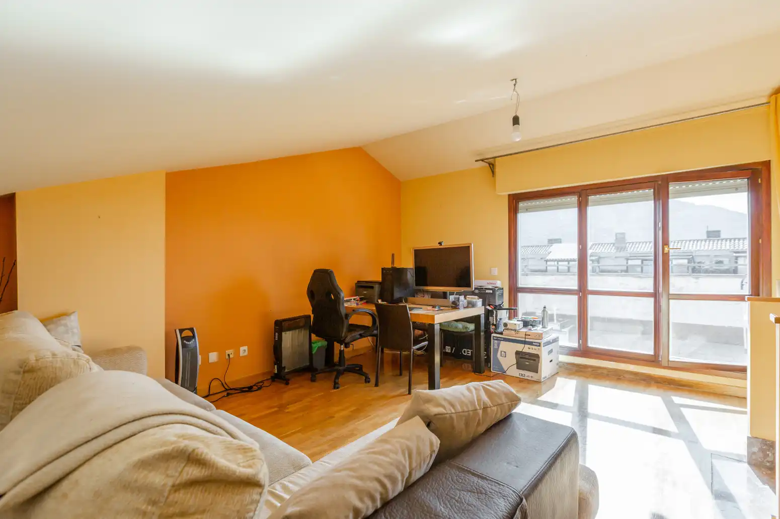 Living room of Detached homes for sale in Berrioplano / Berriobeiti  with Heating, Terrace and Furnished