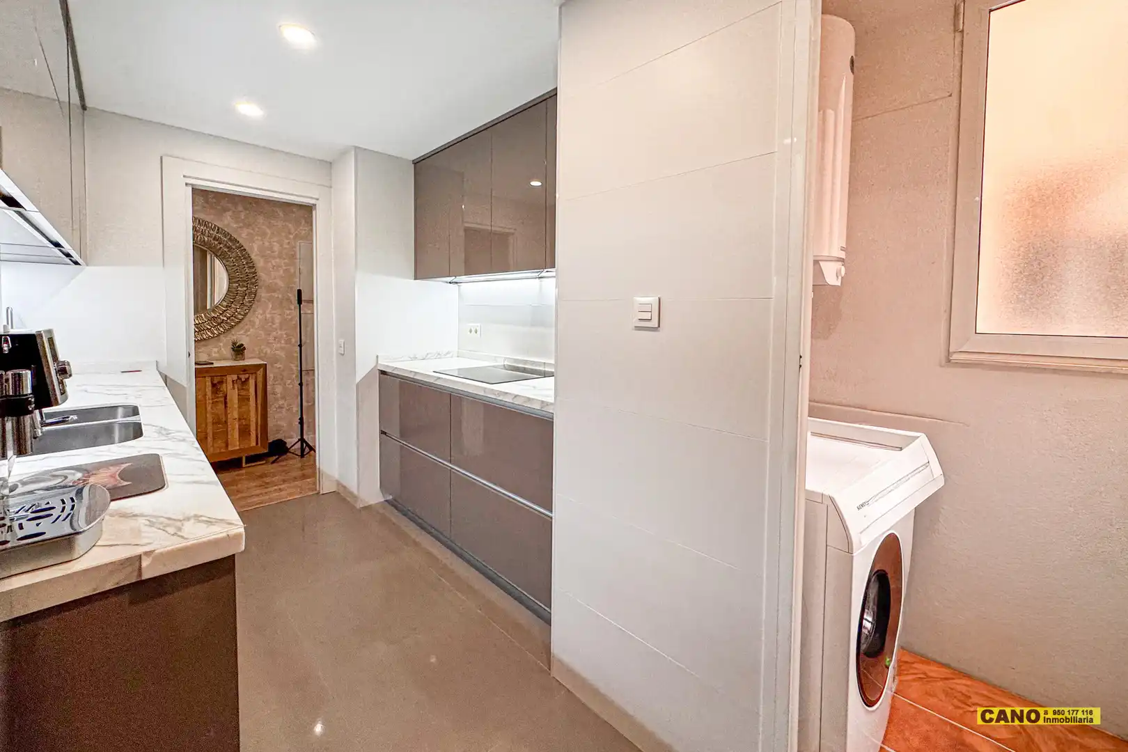 Kitchen of Flat for sale in Roquetas de Mar  with Air Conditioner, Heating and Terrace