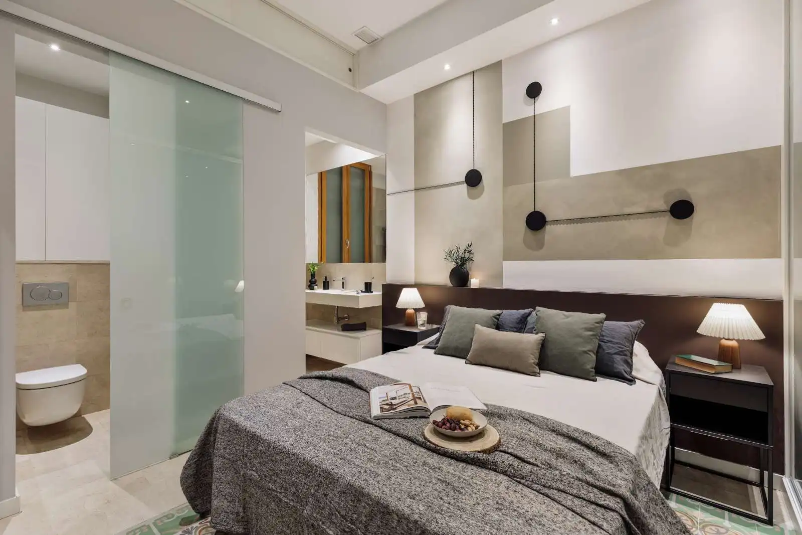 Dormitori de Apartament per a compartir en Barcelona amb Aire condicionat, Terrassa i Moblat