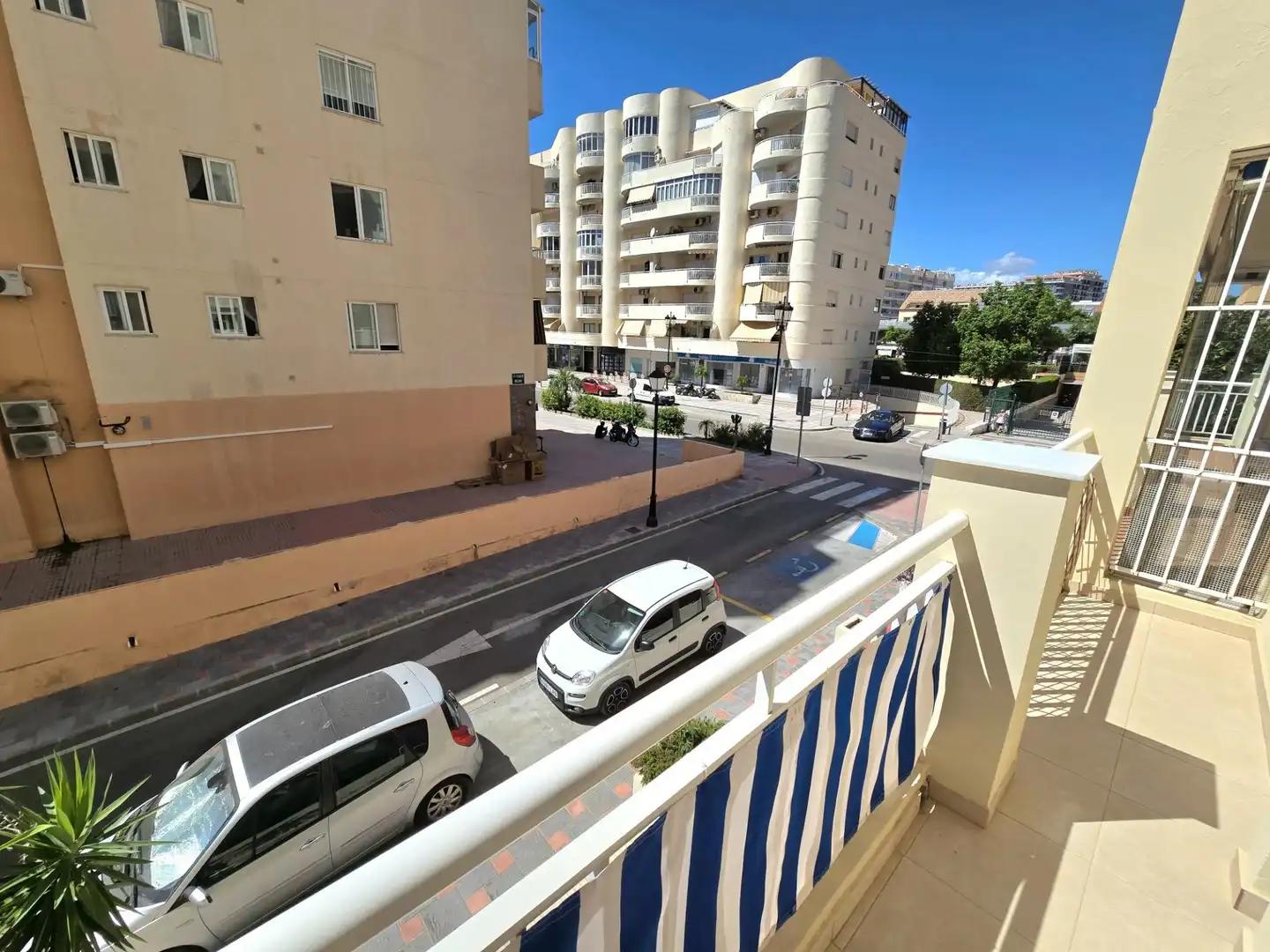 Apartment with pool to rent in Playa de los Boliches, imagen 37