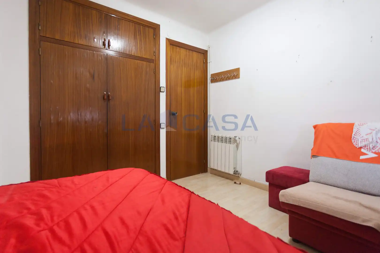 Schlafzimmer von Wohnung zum Verkauf in L'Hospitalet de Llobregat mit Balkon