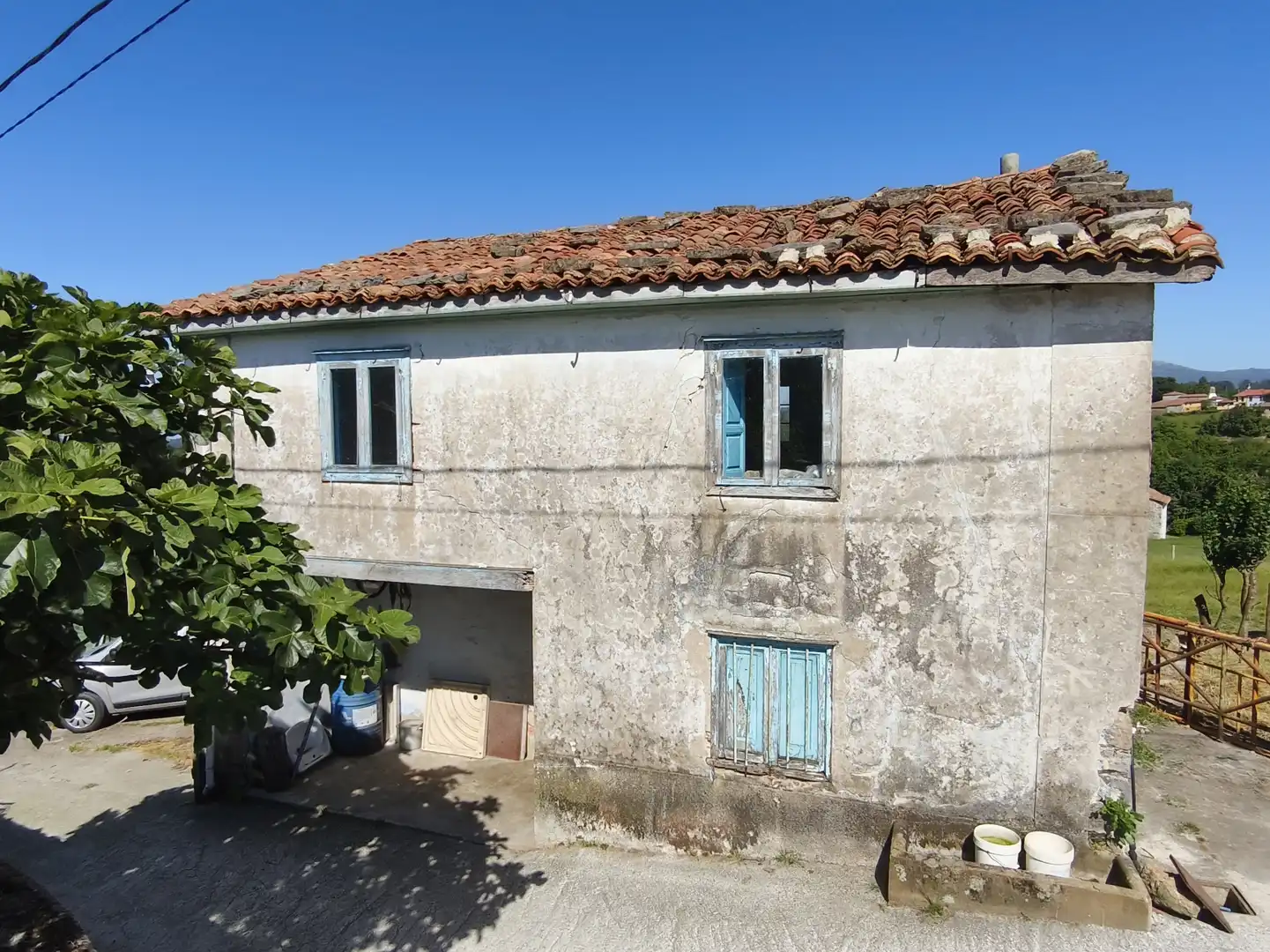 Vista exterior de Casa o chalet en venta en Villaviciosa con Trastero y Balcón