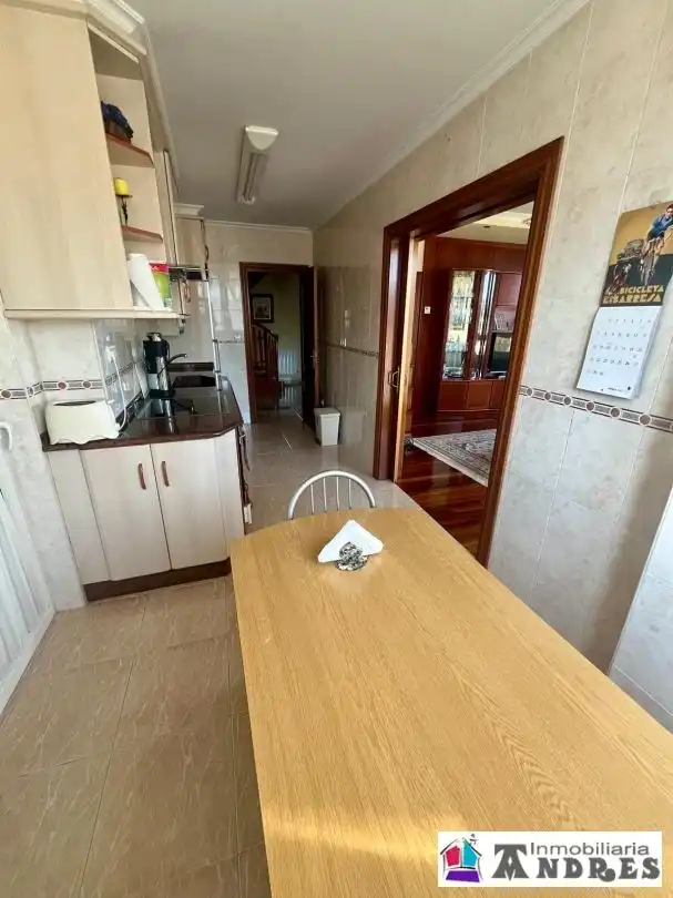 Cuina de Dúplex en venda en Bermeo amb Calefacció, Jardí privat i Traster