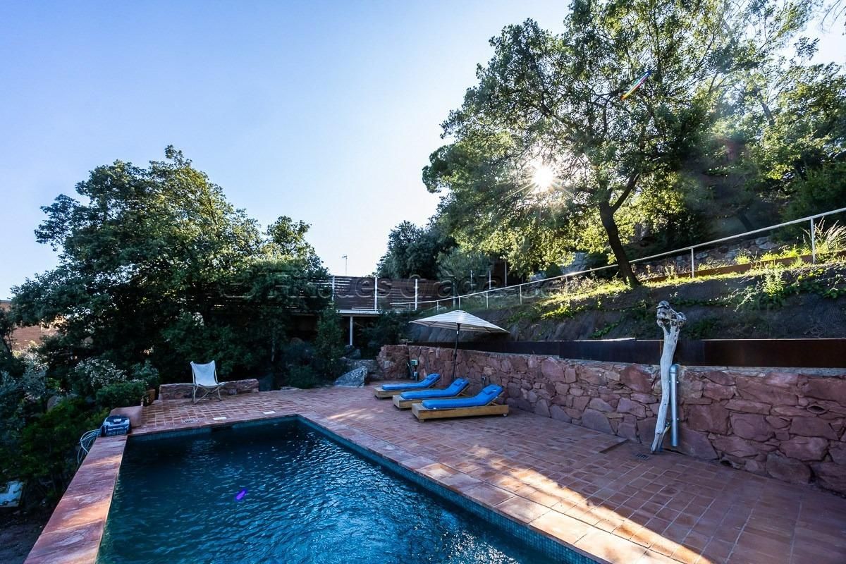 Piscina de Casa o chalet en venta en Castellar del Vallès con Calefacción, Jardín privado y Terraza