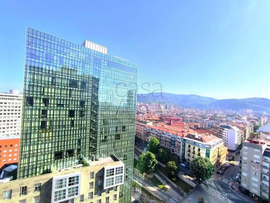 Vista exterior de Piso en venta en Bilbao  con Aire acondicionado, Calefacción y Trastero
