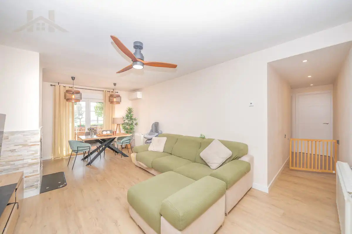 Sala de estar de Piso en venta en Collado Mediano con Aire acondicionado, Calefacción y Terraza