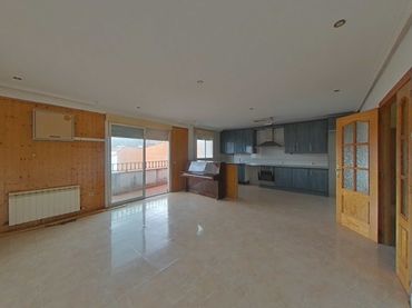 Apartamento con balcón en venta en DOCTOR JUAN BELOQUI