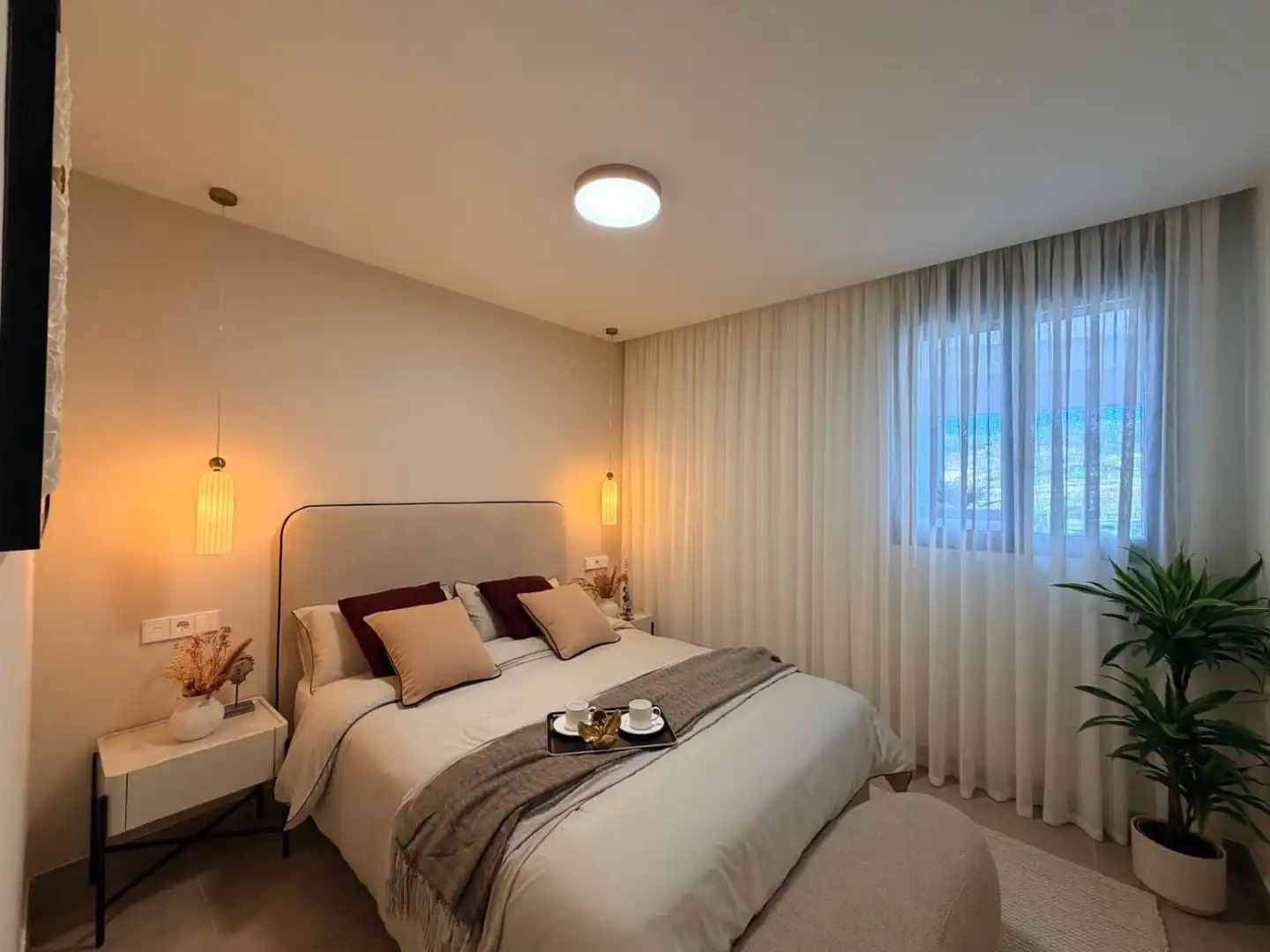 Bedroom of Flat for sale in Estepona  with Air Conditioner, Heating and Terrace