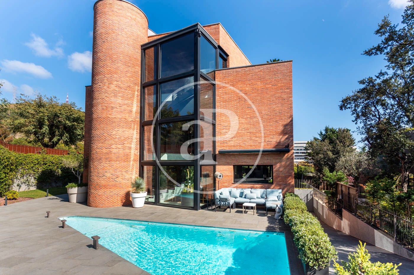Exterior view of House or chalet for sale in El Prat de Llobregat  with Air Conditioner, Heating and Private garden