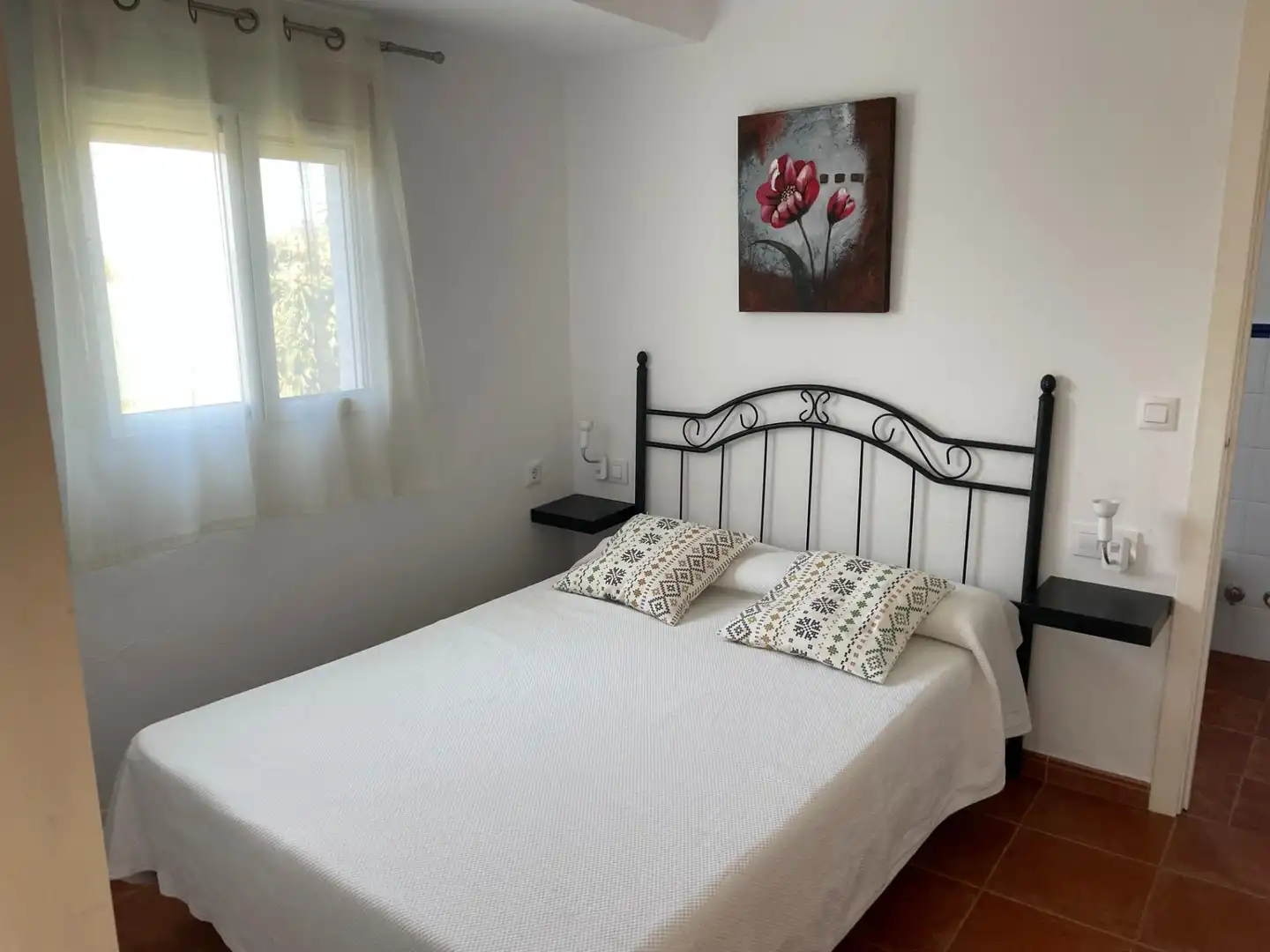 Dormitori de Finca rústica en venda en Tarifa amb Aire condicionat, Calefacció i Jardí privat