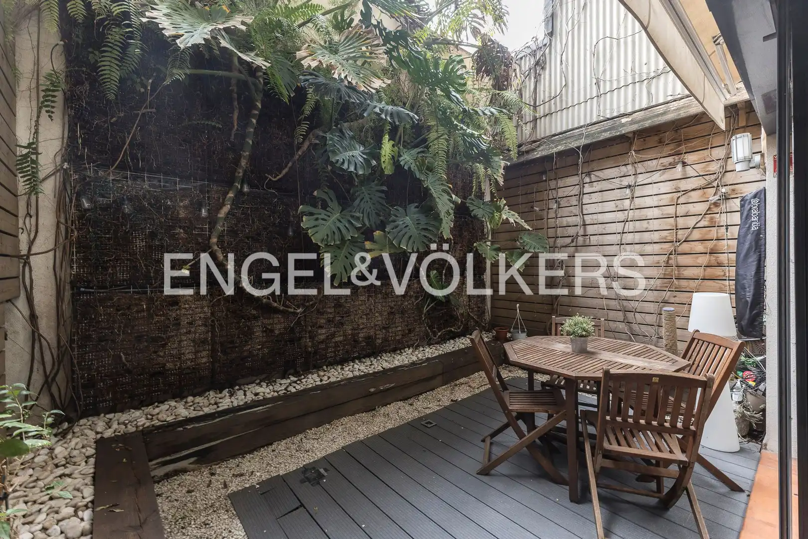 Terrace of Duplexes for sale in Barcelona  with Heating, Parquet flooring and Furnished