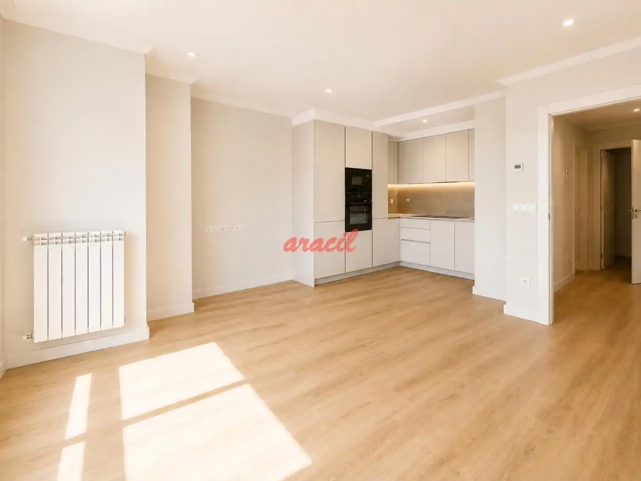 Cuina de Apartament en venda en Ourense Capital  amb Calefacció i Balcó