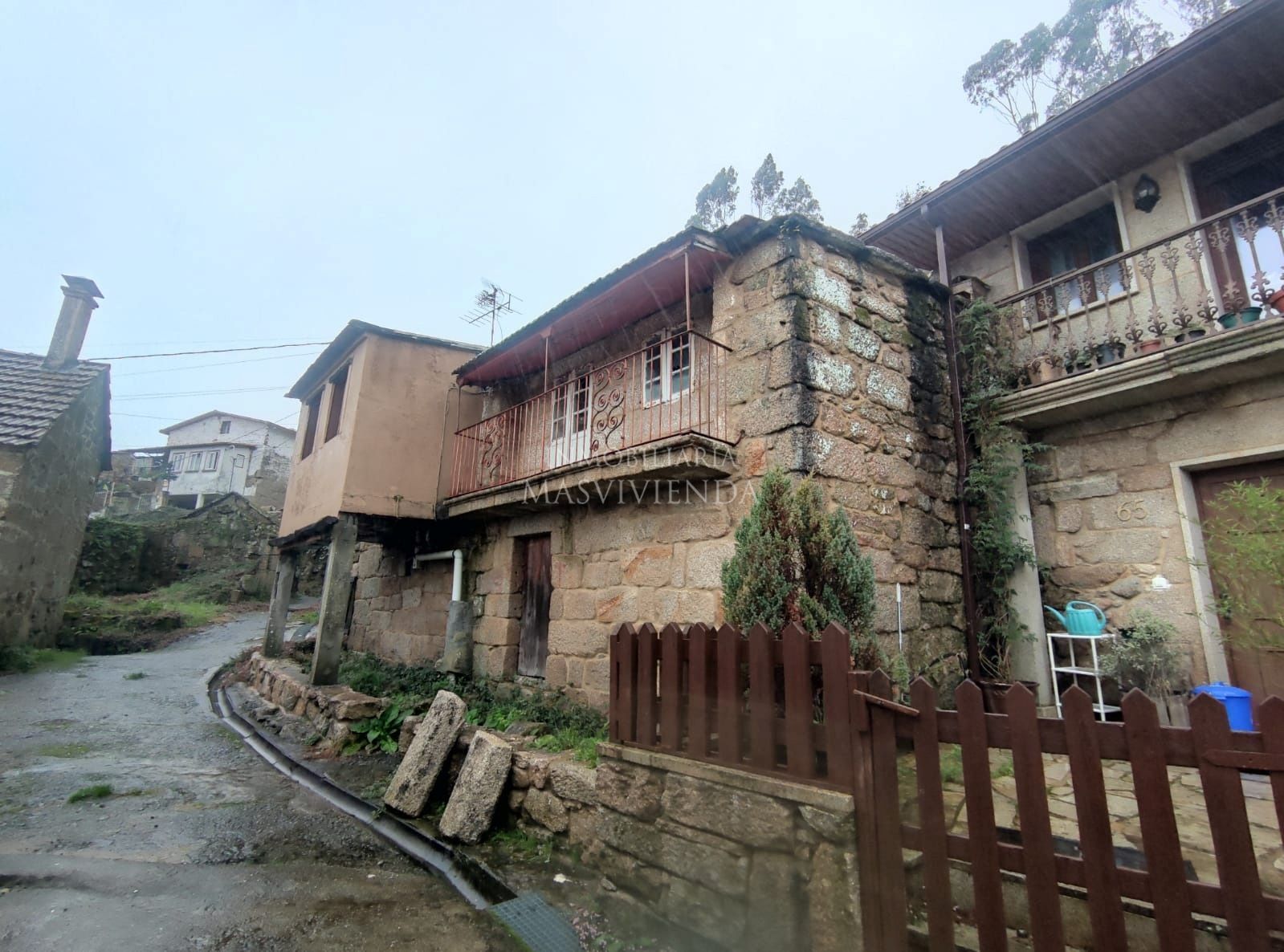 Exterior view of Single-family semi-detached for sale in Ponte Caldelas  with Private garden